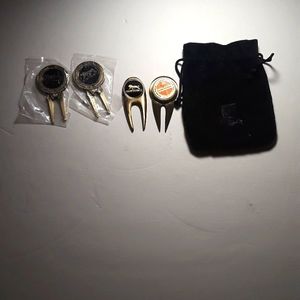 RARE VINTAGE MGM GRAND CASINO LAS VEGAS MARKER & DIVOT TOOLS